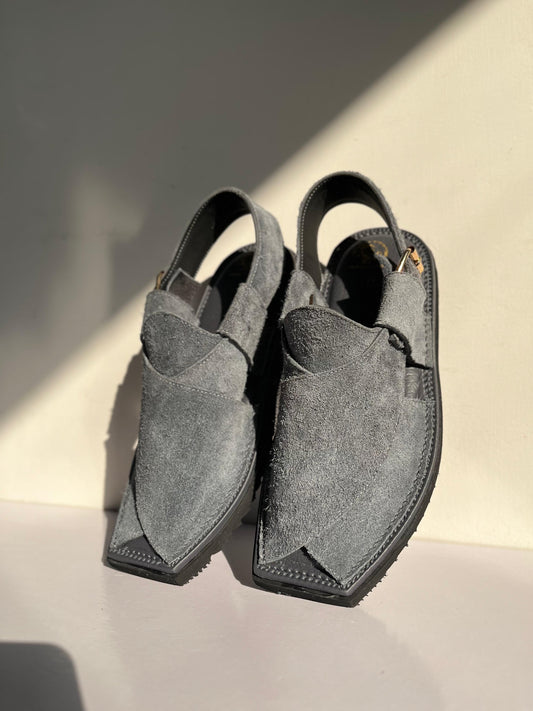 Kaptaan Lite (Narrow Sole) – Ash Grey Suede
